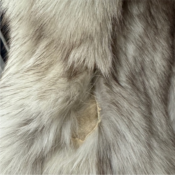 REAL fox fur jacket - Picture 8 of 8
